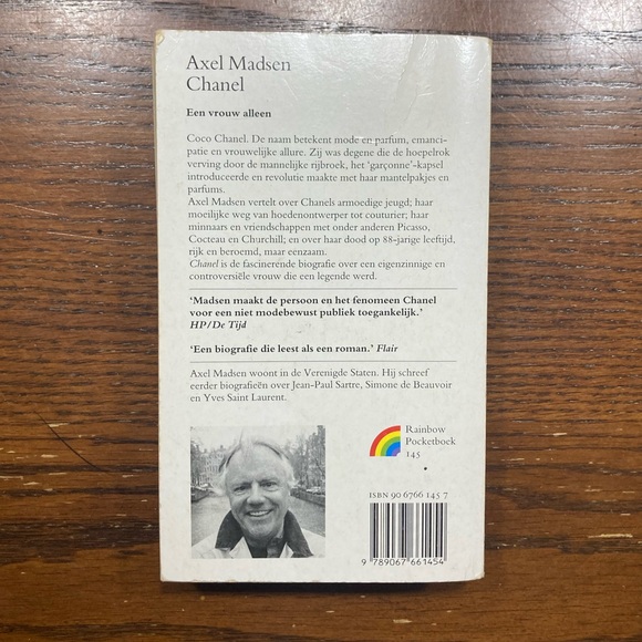 CHANEL een vrouw aleen by Axel Madsen - Picture 2 of 4